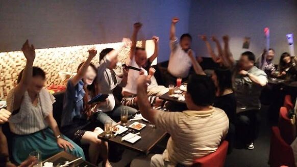 【突発企画★カラオケ相席企画★Wみほと一緒に歌お🎤当日ドタ参加大歓迎!!】【2025年6月21日18時～22時(ご来店時刻自由)】『Wみほとカラオケ相席交流Bar』歌いたい人が集まって相席でカラオケしましょ🎤 当店のカラオケ好きスタッフ みほ & コガミホ の 