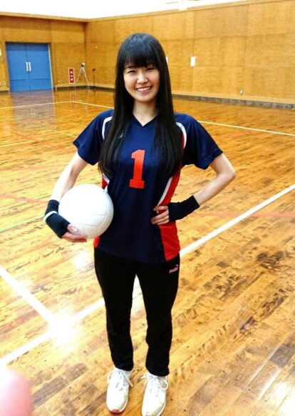 【2025年8月3日(日)14時～】🍶🏐こずえのフロアバーレーボール体験＆懇親会🏐🍺